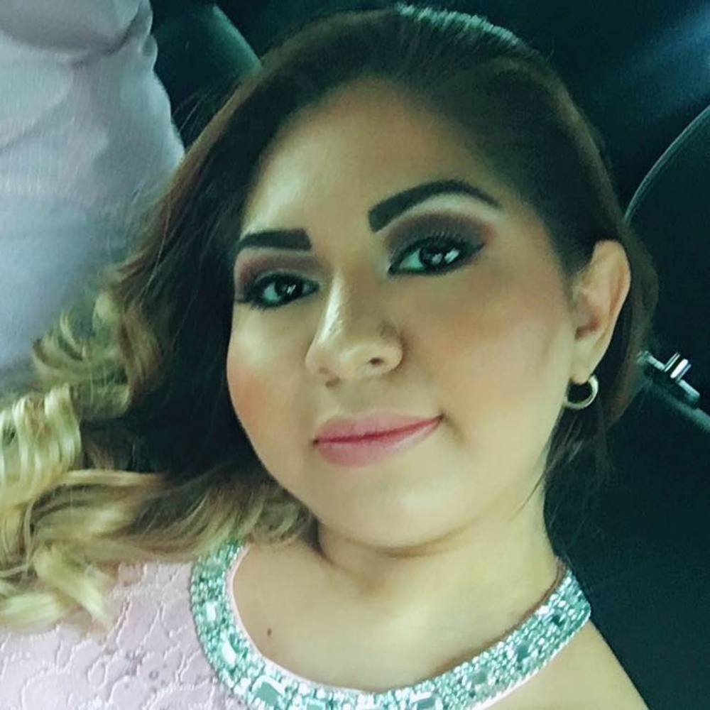 Meet your Posher, Claudia